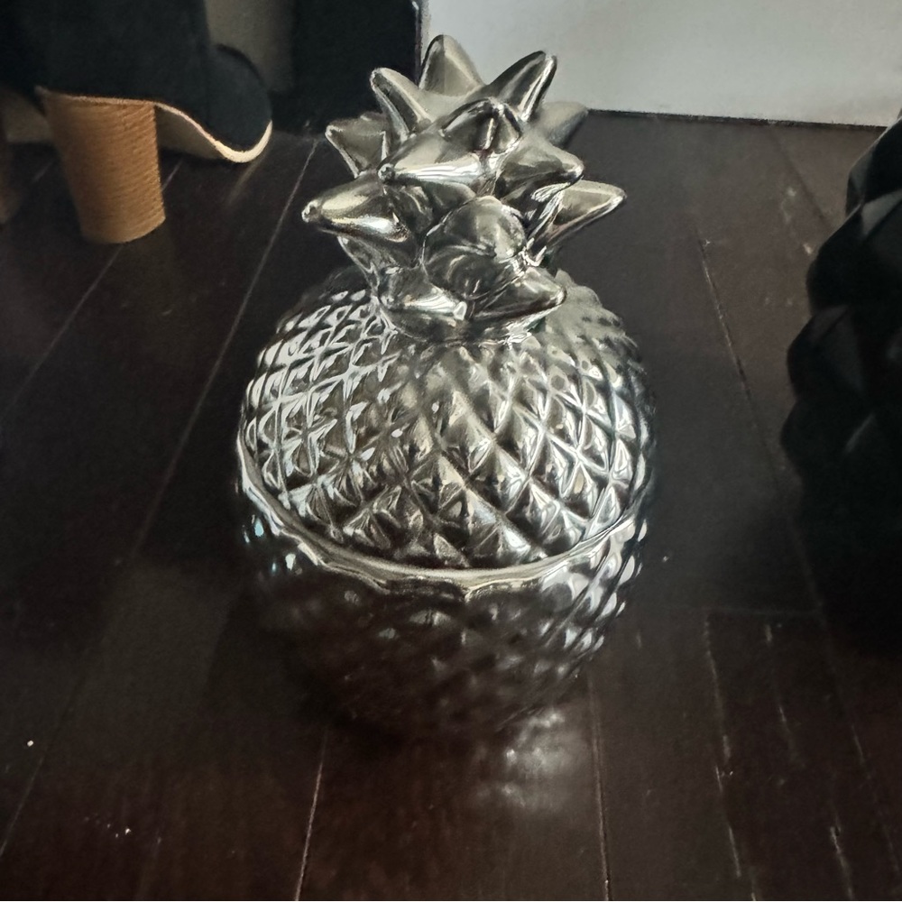 pineapple decor